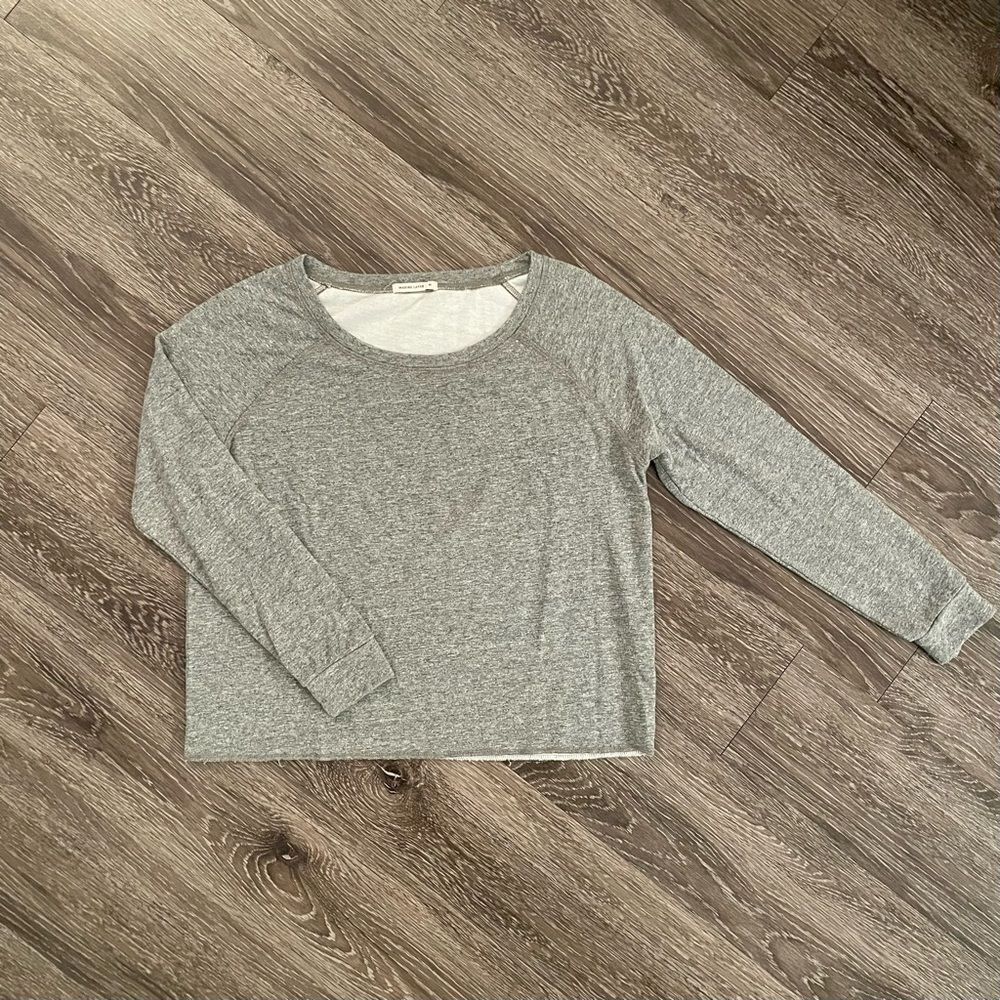 Marine layer Callie Raglan in Heather Grey